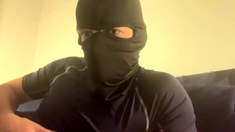 Snapshot of masked_mischief2 chatting on 10.27.25 masked_mischief2 online show from 10.27.25