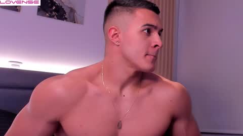 Mason Bennet online show from 10.29.25