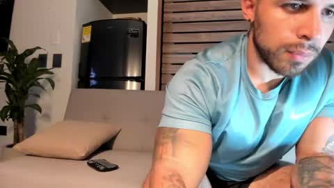 Snapshot of mason_fit chatting on 02.20.25 Mason Andre online show from 02.20.25