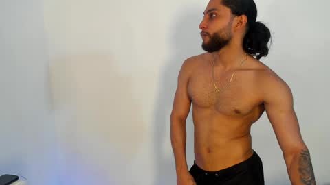 Snapshot of massatgeserotics chatting on 01.04.25 I Am Odin  online show from 01.04.25