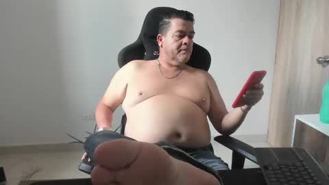 massimo_danger online show from 10.21.25