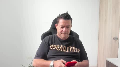 massimo_danger online show from 10.23.25