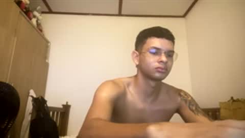 master_boy01 online show from 11.27.25