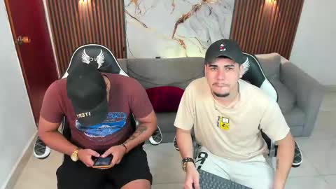 Snapshot of master_javi chatting on 09.14.25 master_javi online show from 09.14.25