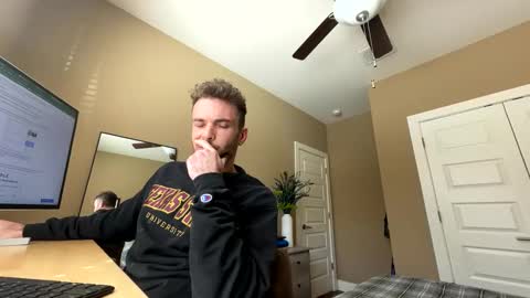 Snapshot of master_louie chatting on 01.22.25 muskyjockdick online show from 01.22.25