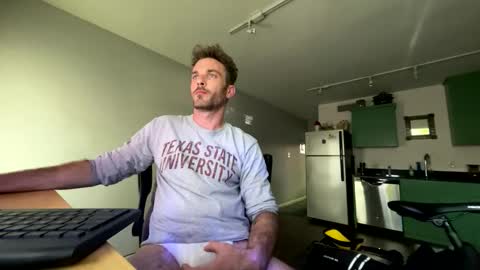 Snapshot of master_louie chatting on 11.02.25 muskyjockdick online show from 11.02.25