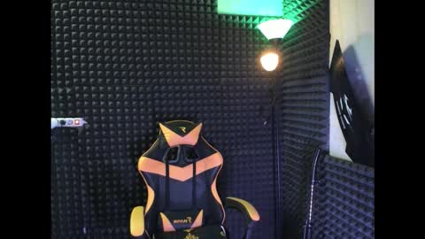 Snapshot of master_rager19 chatting on 09.28.25 master rager19 online show from 09.28.25