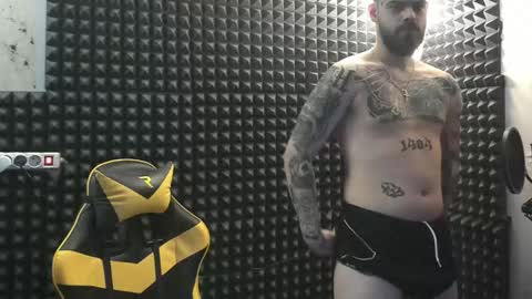 Snapshot of master_rager19 chatting on 11.30.25 master rager19 online show from 11.30.25