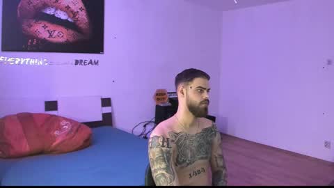 Snapshot of master_rager19 chatting on 12.04.25 master rager19 online show from 12.04.25