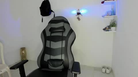 Alpha junior online show from 12.03.25