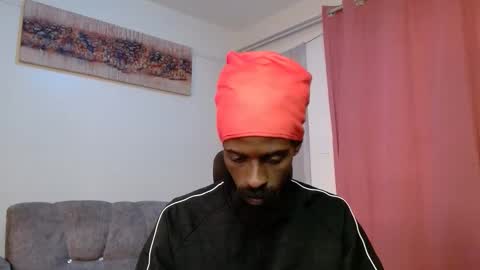 Snapshot of masterr_bate chatting on 09.24.25 Marl online show from 09.24.25