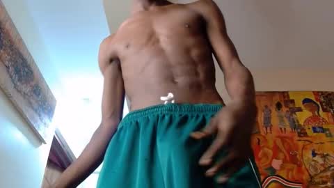 Snapshot of masterr_bate chatting on 10.07.25 Marl online show from 10.07.25