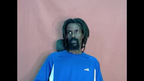 Snapshot of masterr_bate chatting on 10.13.25 Marl online show from 10.13.25