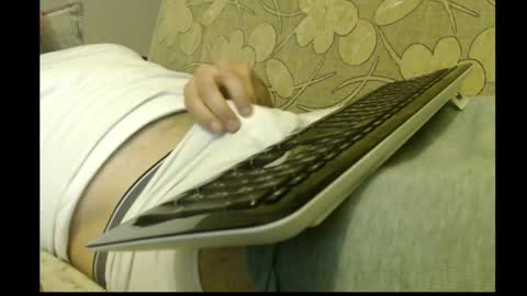 Snapshot of mastership02 chatting on 03.12.25 Master online show from 03.12.25