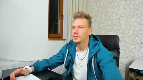 MateoBenjamin online show from 01.05.25