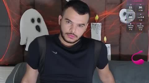 Snapshot of matiastowers chatting on 10.27.25 Matias Towers online show from 10.27.25