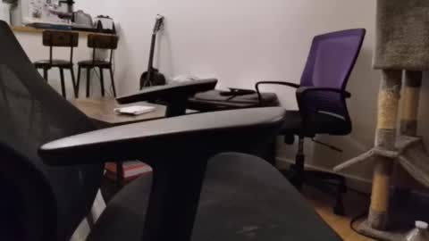 Snapshot of matissescapeparis chatting on 01.13.25 matissescapeparis online show from 01.13.25