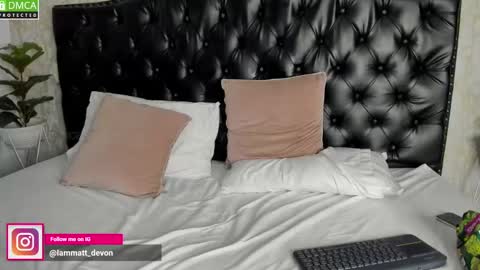 Snapshot of mattdevon chatting on 02.13.25 Matt online show from 02.13.25