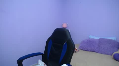 Snapshot of mature_martina_ chatting on 01.16.25 Martina online show from 01.16.25