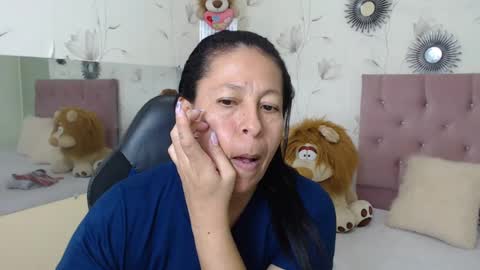 Snapshot of mature_martina_ chatting on 02.11.25 Martina online show from 02.11.25