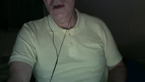 Snapshot of maturehotman chatting on 01.05.25 maturehotman online show from 01.05.25