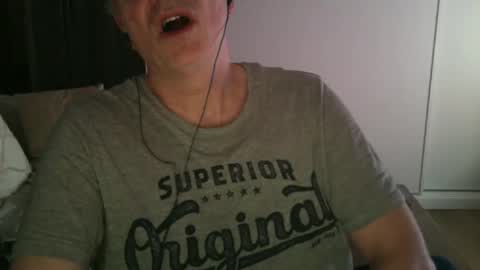 Snapshot of maturehotman chatting on 01.14.25 maturehotman online show from 01.14.25