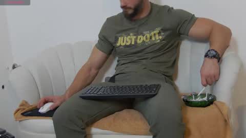 mauro_real_man online show from 10.13.25