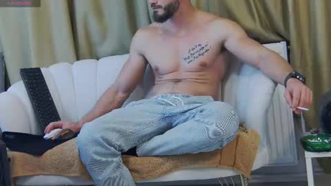 mauro_real_man online show from 10.15.25
