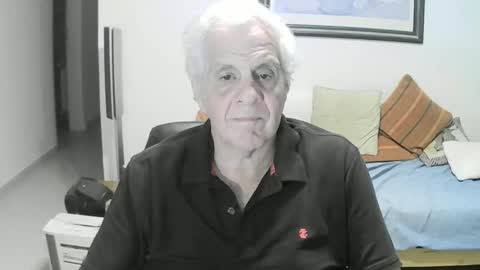 Snapshot of max_2017 chatting on 12.12.24 max_2017 online show from 12.12.24