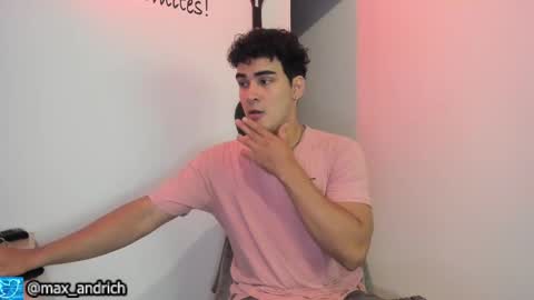 Snapshot of max__andrich chatting on 11.07.25 Max... online show from 11.07.25