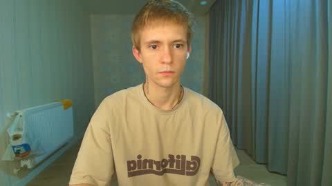 Snapshot of max_gen chatting on 12.02.24 Max Gen with tats 24years  And Ethan without tats 20 years online show from 12.02.24