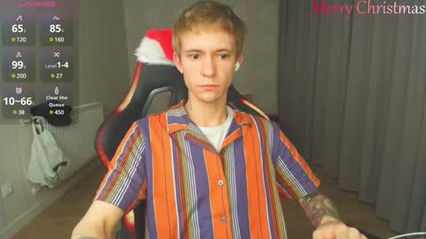 Snapshot of max_gen chatting on 12.25.24 Max Gen with tats 24years  And Ethan without tats 20 years online show from 12.25.24