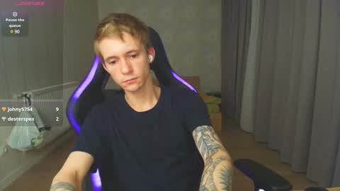 Snapshot of max_gen chatting on 12.29.24 Max Gen with tats 24years  And Ethan without tats 20 years online show from 12.29.24