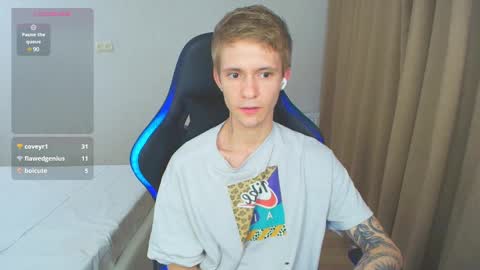 Snapshot of max_gen chatting on 02.23.25 Max Gen with tats 24years  And Ethan without tats 20 years online show from 02.23.25