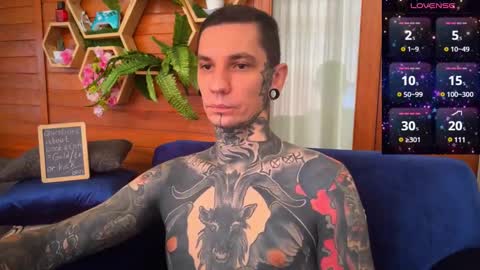    online show from 01.08.25