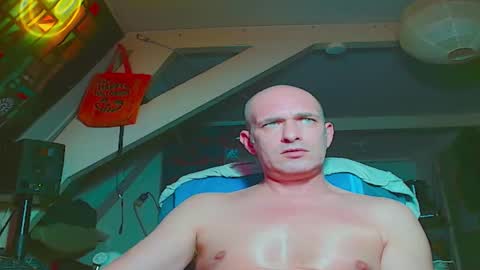 Snapshot of maxhardcore77 chatting on 11.07.25 maxhardcore77 online show from 11.07.25