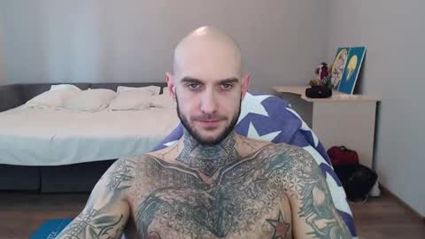 Snapshot of maxi_foxxx chatting on 03.12.25 Maximus Fox online show from 03.12.25