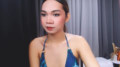 Snapshot of maxie_greyson chatting on 12.10.24 maxie greyson online show from 12.10.24