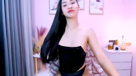 Snapshot of maxie_greyson chatting on 02.15.25 maxie greyson online show from 02.15.25