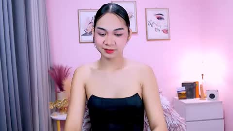 Snapshot of maxie_greyson chatting on 02.24.25 maxie greyson online show from 02.24.25