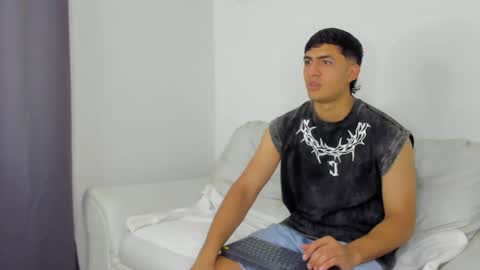 maximiliano harris online show from 09.23.25