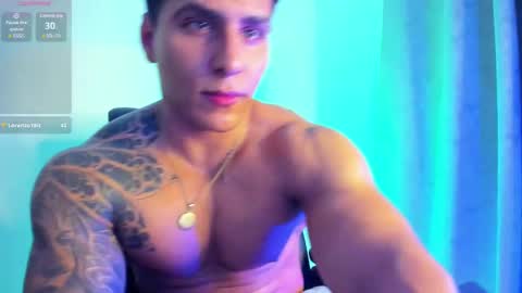 Snapshot of maximoscott_ chatting on 02.20.25 Maximoscott online show from 02.20.25