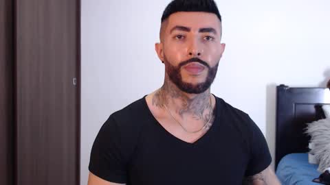 Independent Model online show from 02.03.25