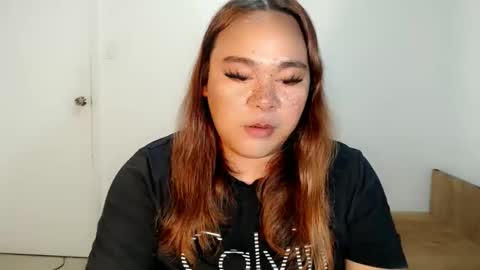 Maxine Sucks online show from 10.03.25