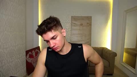 Snapshot of maxkaiden chatting on 10.13.25 MaxKaiden online show from 10.13.25