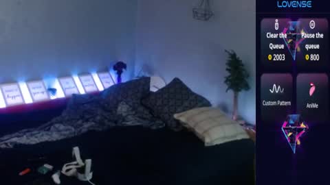 Snapshot of maxrouger chatting on 09.24.25 MaxRouger online show from 09.24.25