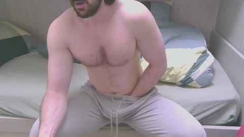 Snapshot of maxsperman1 chatting on 09.29.25 MaxSperman online show from 09.29.25