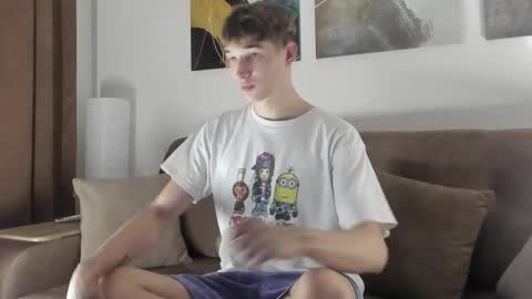 Snapshot of maxwellchik chatting on 09.16.25 maxwellchik online show from 09.16.25