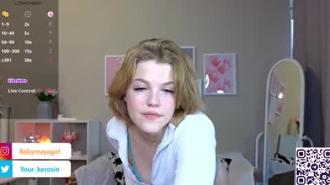 Snapshot of maya_blonde18 chatting on 01.23.25 Maya online show from 01.23.25