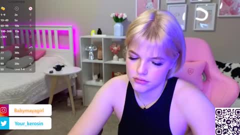 Snapshot of maya_blonde18 chatting on 03.03.25 Maya online show from 03.03.25